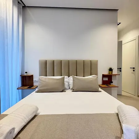 Royal Blessing Toledo Konukevi 4*