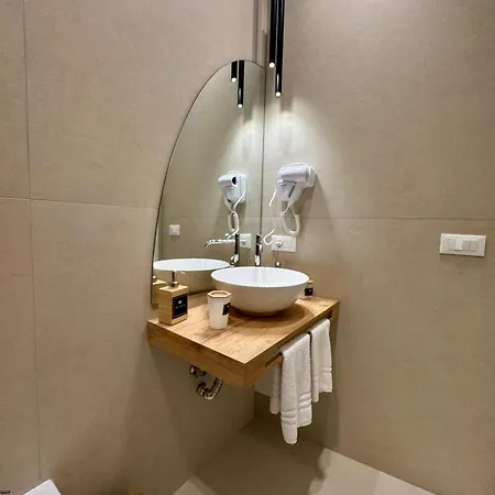 Royal Blessing Toledo Affittacamere Napoli