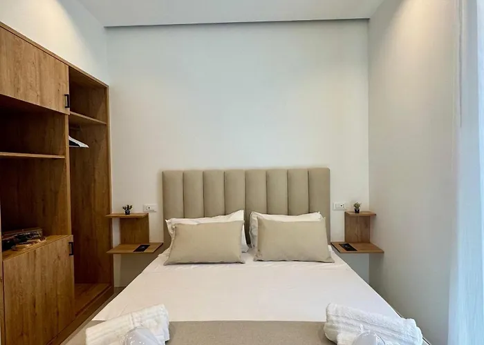 Royal Blessing Toledo Naples